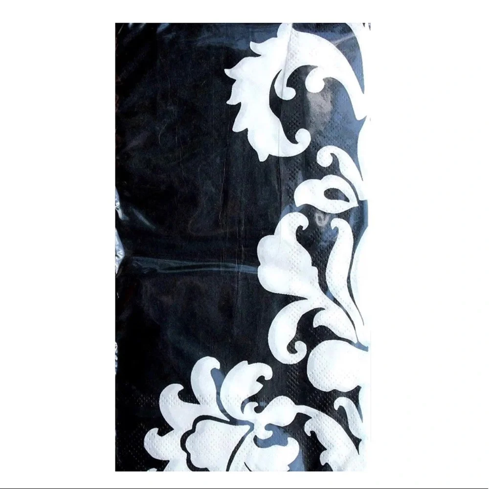 Classic Black & White Guest Towel Napkins, 16 ct